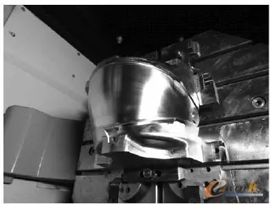 常用的摩托車頭盔鏡片模具三線立式加工中心850plus做出來的！(圖5)